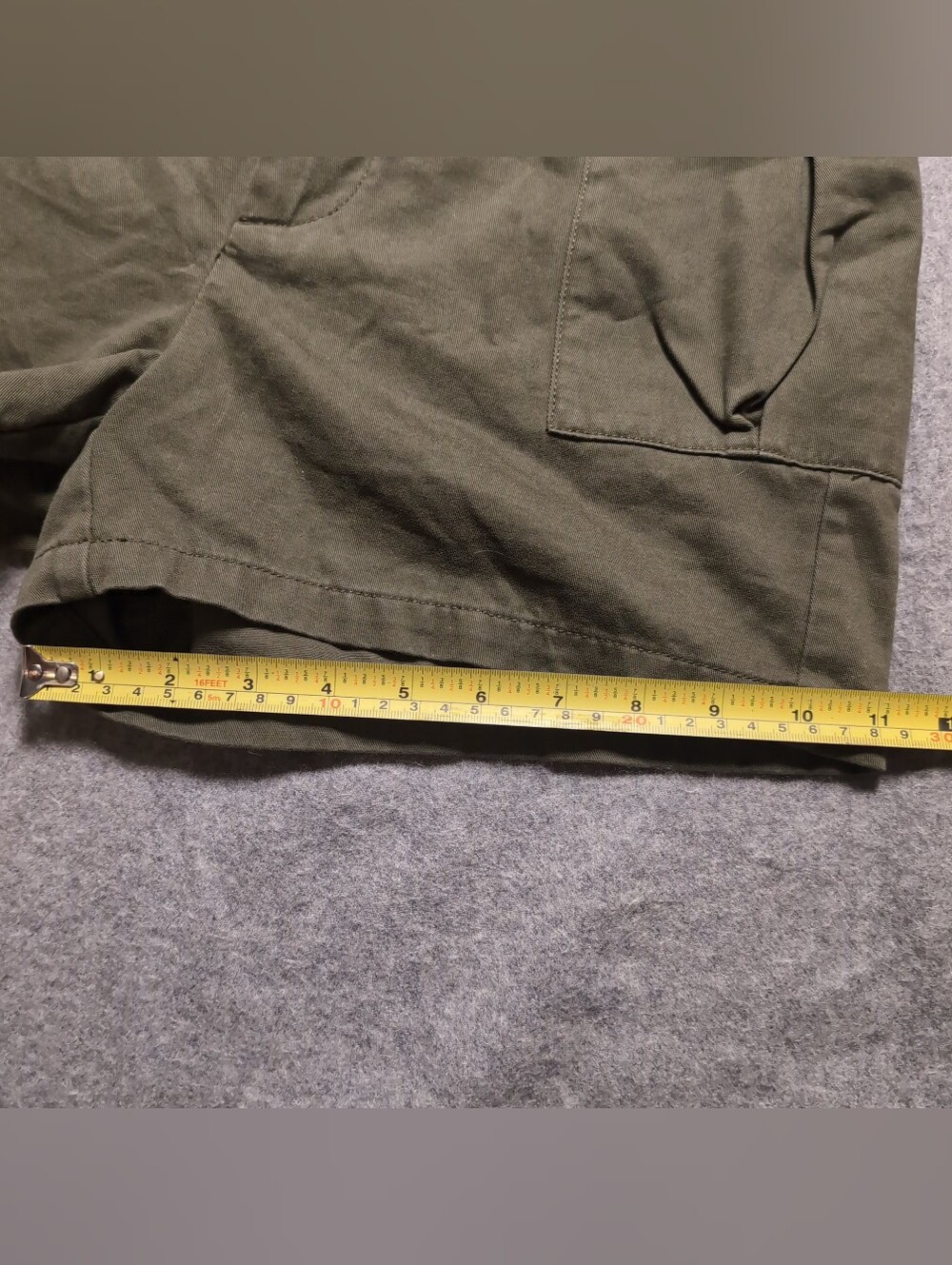 Olive Army Green Mini Cargo Shorts Y2K Streetwear Utility Small